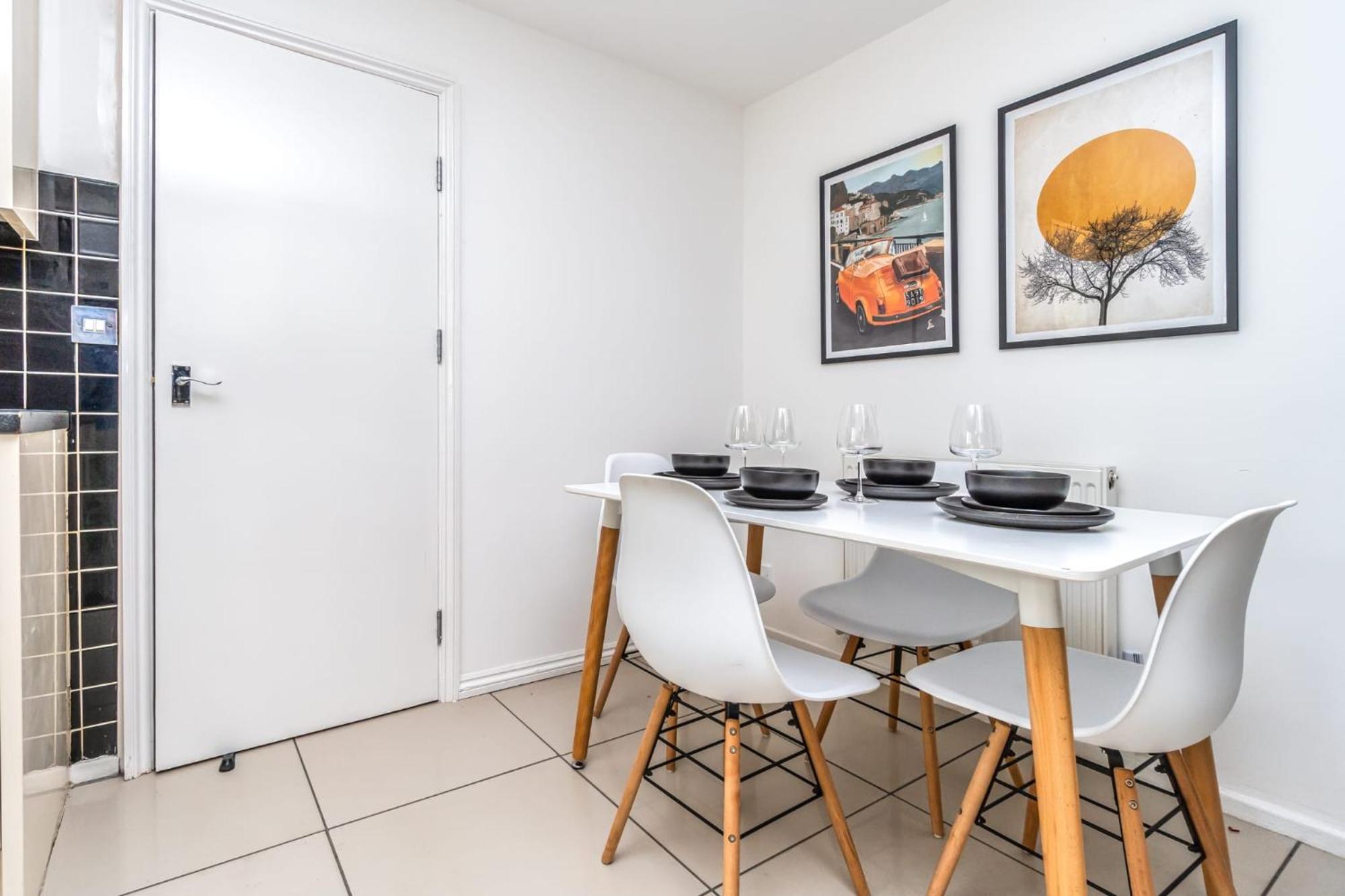 Cosy Guest House In Whitechapel London Exterior photo